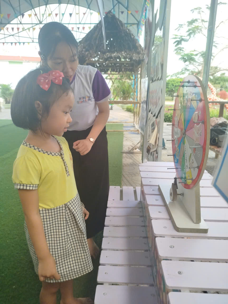 ngoaikhoatienganh12